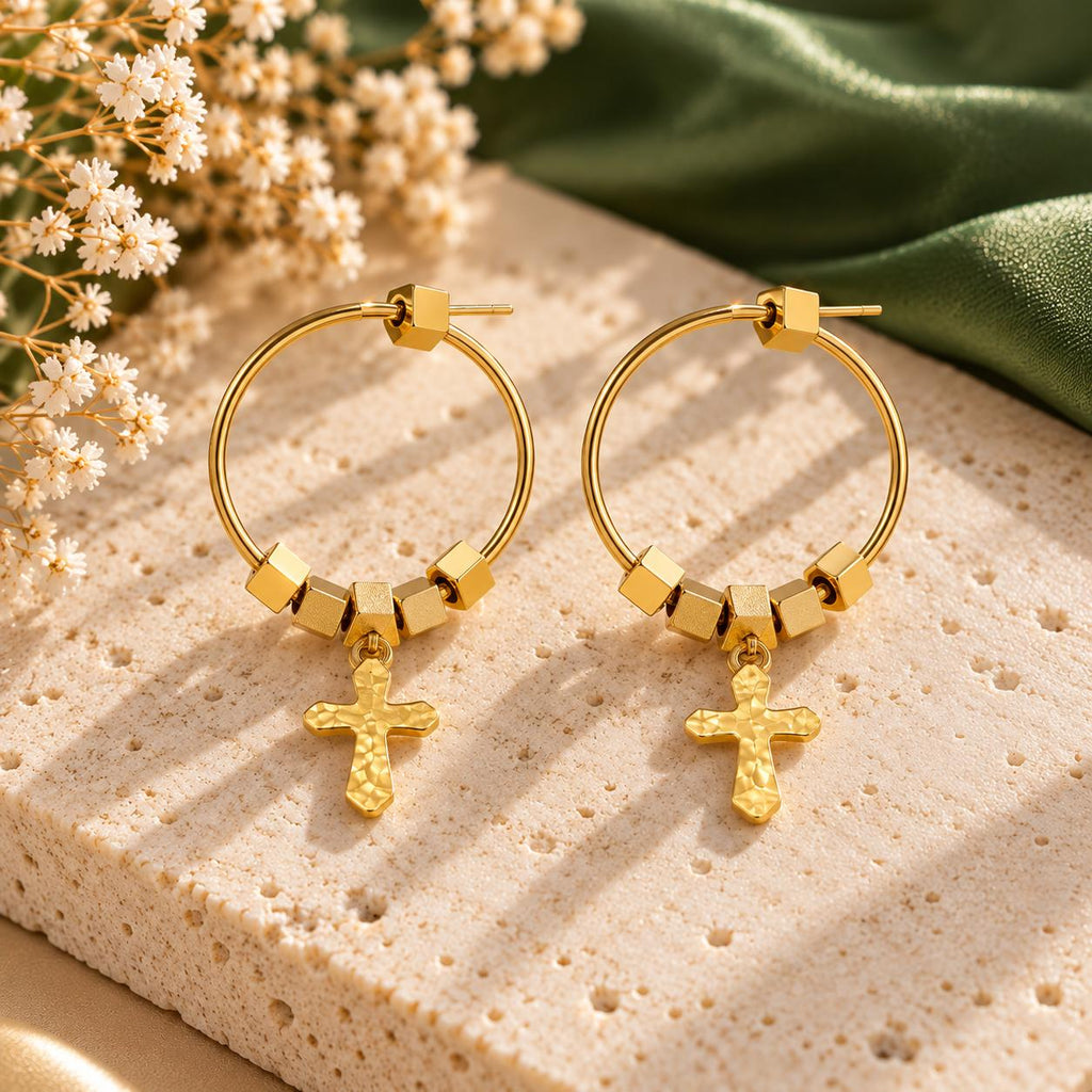 Aretes de aro dorados con cruz colgante y cuentas geométricas para mujer – 1 par