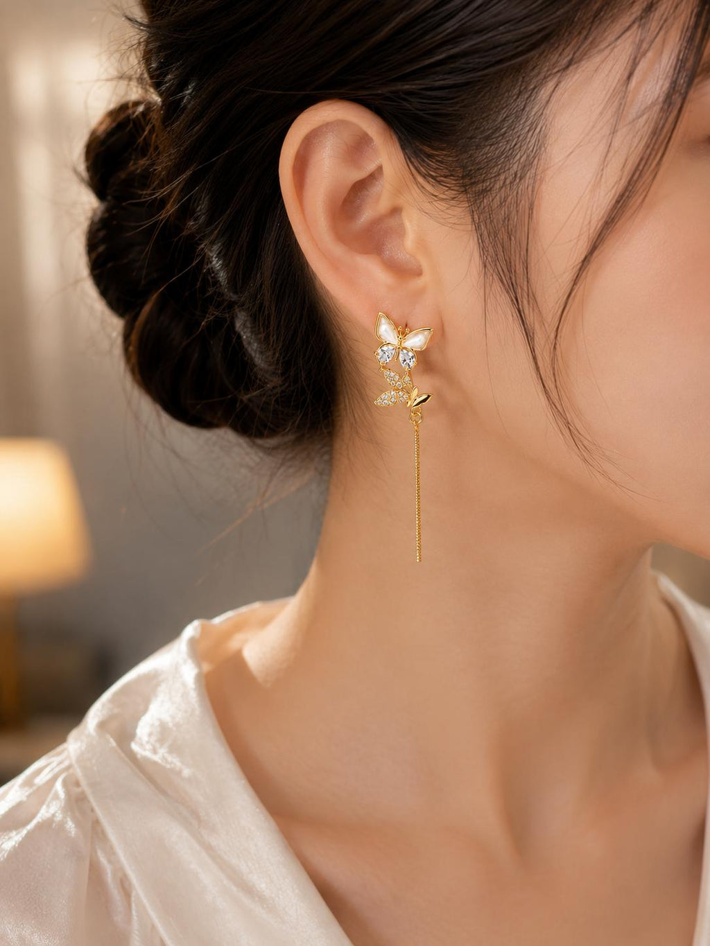 Pendientes asimétricos de mariposa con perla y circonias, joyería elegante para mujer SUY