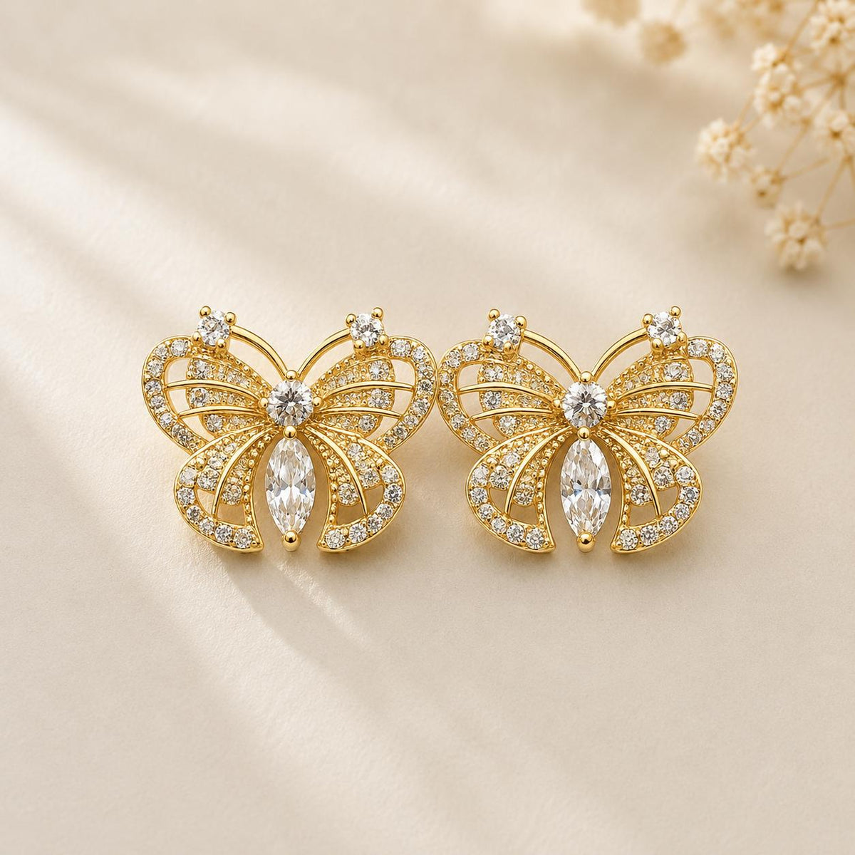 Aretes Mariposa de Luz SUY