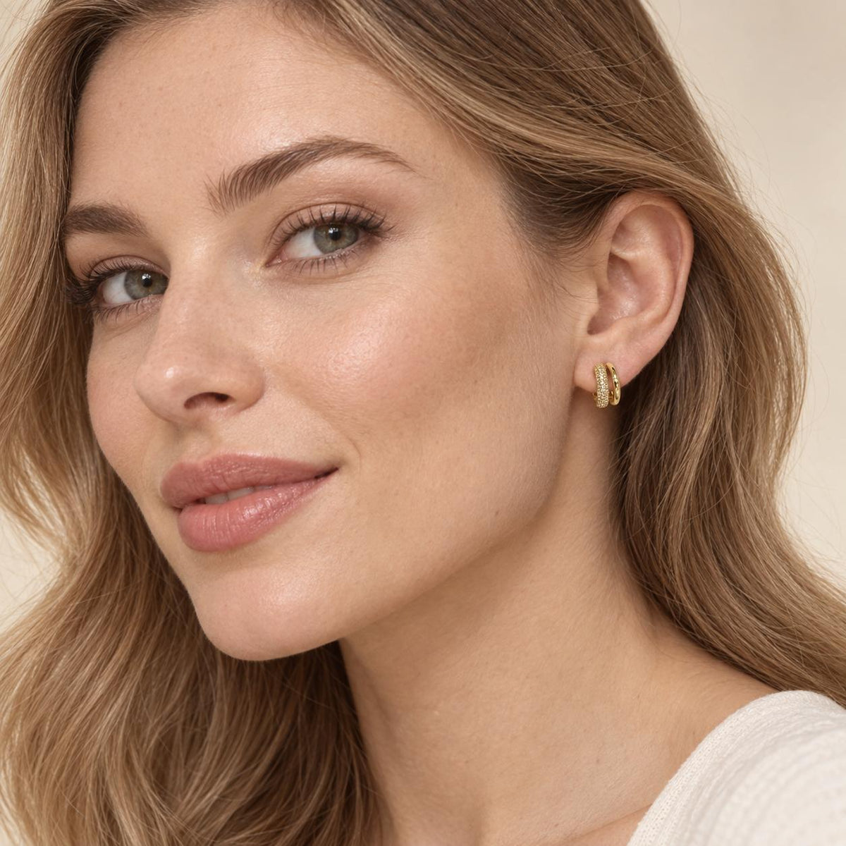 Aretes de aro doble con circonitas brillantes, joyería minimalista elegante SUY para mujer