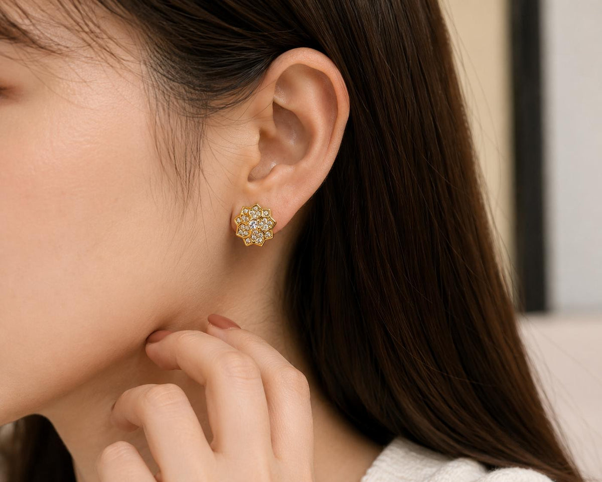Aretes tipo Stud Flor Vintage Brillantes Elegantes para Uso Diario SUY