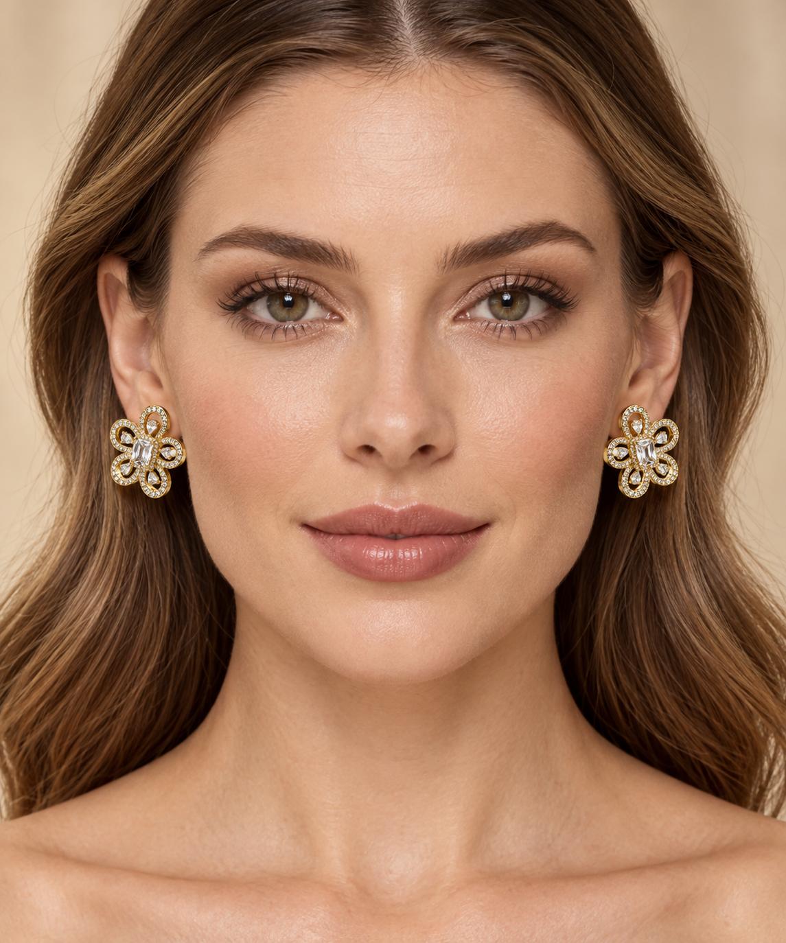 Aretes Florales Dorados con Piedras Brillantes Grandes, Aretes de Tuerca Elegantes para Mujer SUY
