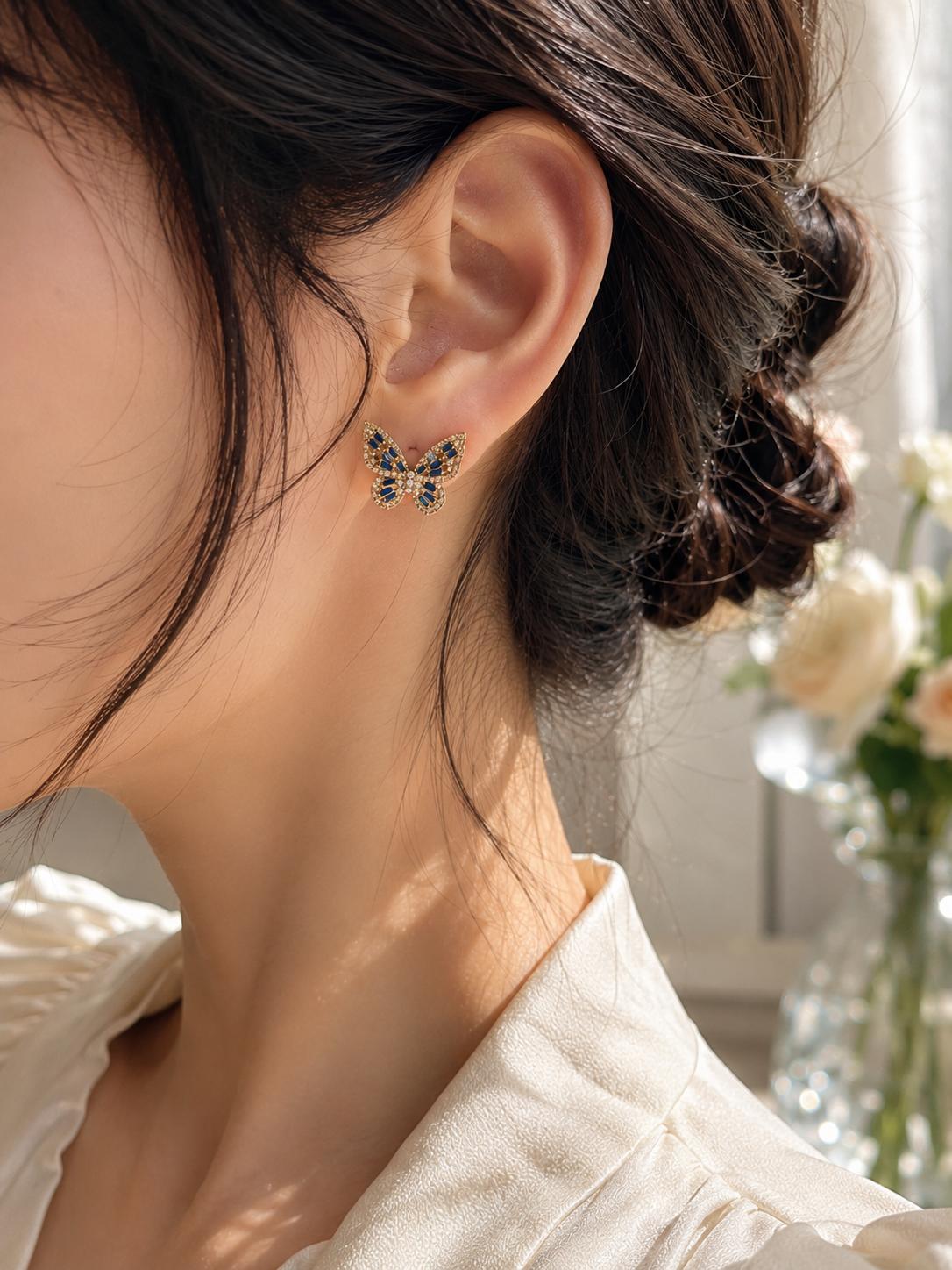 Aretes de Mariposa para Mujer con Zirconias Brillantes y Cristales Azules, Elegantes y Modernos | SUY