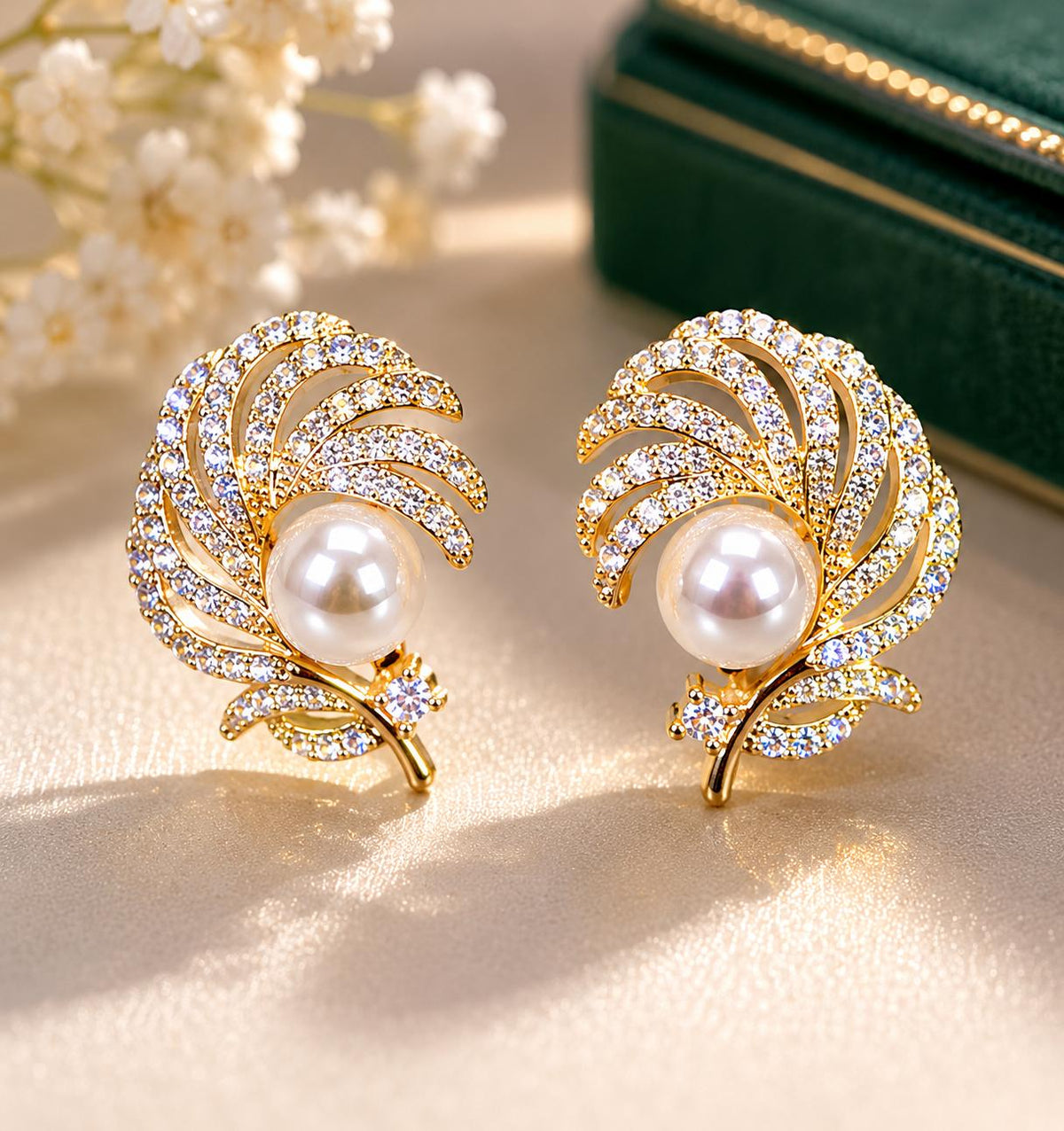 Aretes dorados en forma de pluma con perla y circonita, aretes elegantes para mujer SUY
