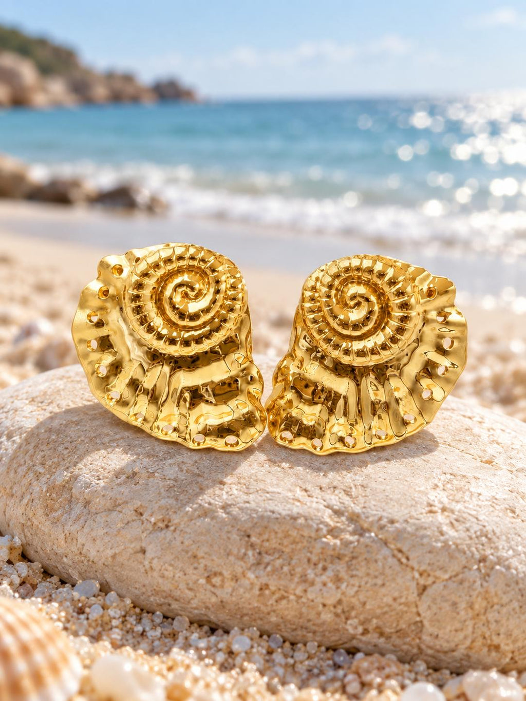 Aretes dorados con forma de caracol marino SUY, pendientes estilo playa para mujer