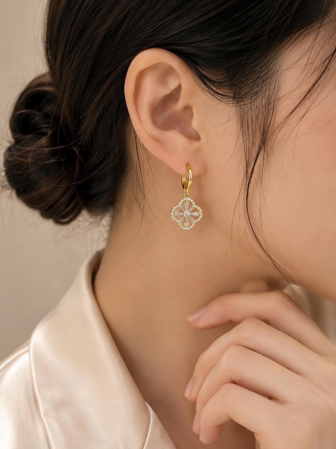 Aretes Colgantes Trébol De Cuatro Hojas Dorados Con Zirconia Brillante Pendientes Vintage Elegantes Para Uso Diario Fiesta Regalo SUY