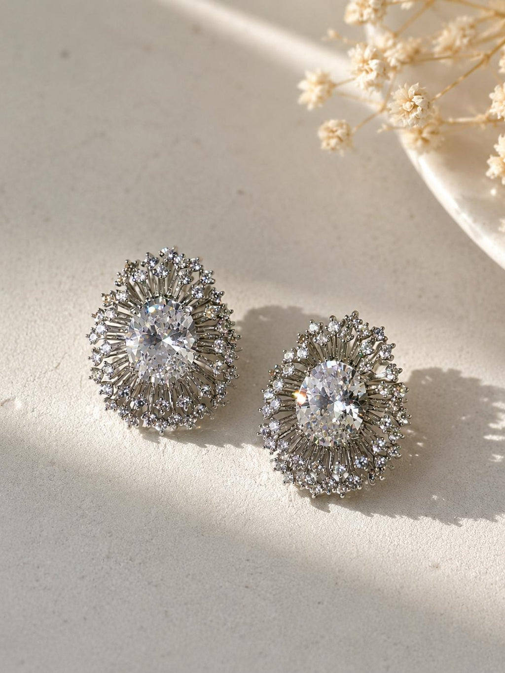 Aretes de Tuerca Ovalados con Piedras Brillantes , Diseño Fiesta Elegante para Mujer SUY