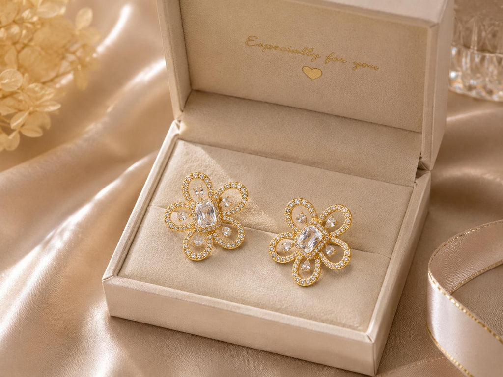 Aretes Florales Dorados con Piedras Brillantes Grandes, Aretes de Tuerca Elegantes para Mujer SUY