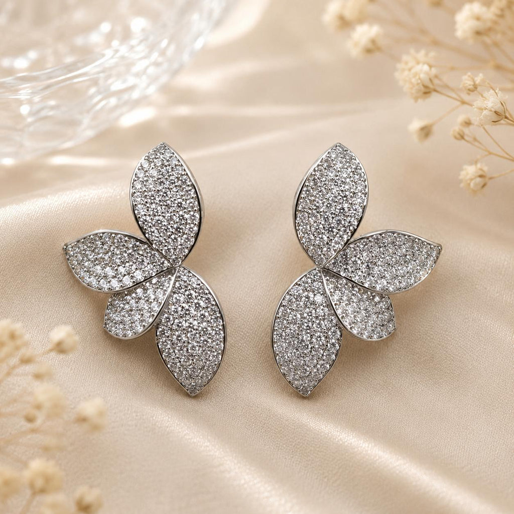 Aretes de Tuerca Mariposa Plateados con Piedras Brillantes, Diseño Elegante para Mujer SUY